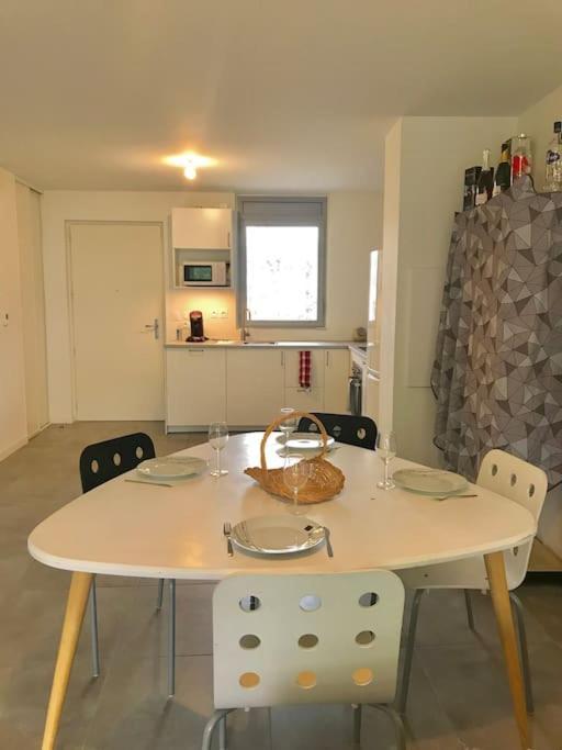 Bide Ona - Centre - Terrasse - Parking Apartment Bayonne Exterior photo